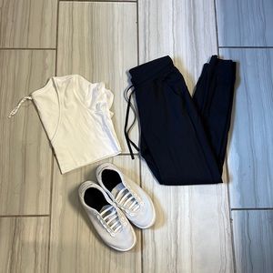 Lululemon v-neck white shirt 4